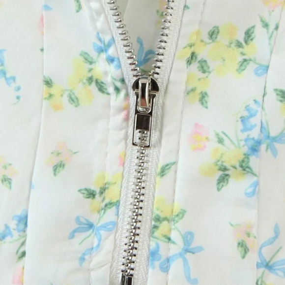 BNWT Ribbon Tie Lace Trim Corset Top - Picture 5 of 6